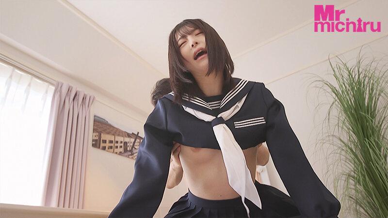 学生服姿の皆瀬あかりちゃんと、バックでセックス。