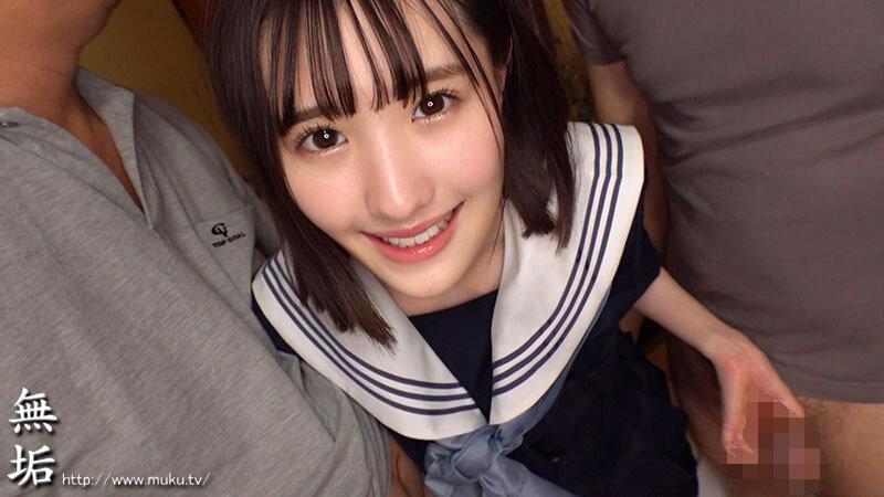 手コキしてくれる、女子高生姿の青葉はるちゃん。