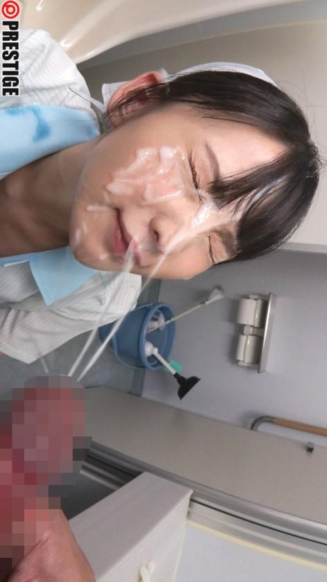 清掃員姿の美ノ嶋めぐりちゃん。かわいい顔に射精。